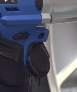 Kobalt Impact Wrenches 24-volt Max Variable Speed Brushless 1/2-in Drive Cordless Impact Wrench (1-Battery Included) -Kobalt Outlet Store 05395442