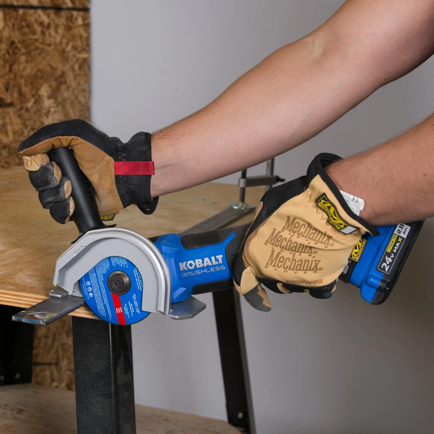 Kobalt Circular Saws 24-Volt Max 4-in Brushless Cordless Circular Saw 4 Kobalt Circular Saws 24-Volt Max 4-in Brushless Cordless Circular Saw - Image 2