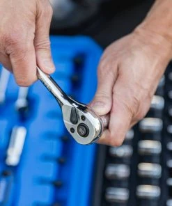 Kobalt Mechanics Tool Sets 19-Piece Metric Polished Chrome Mechanics Tool Set (3/8-in) -Kobalt Outlet Store 09963213 scaled