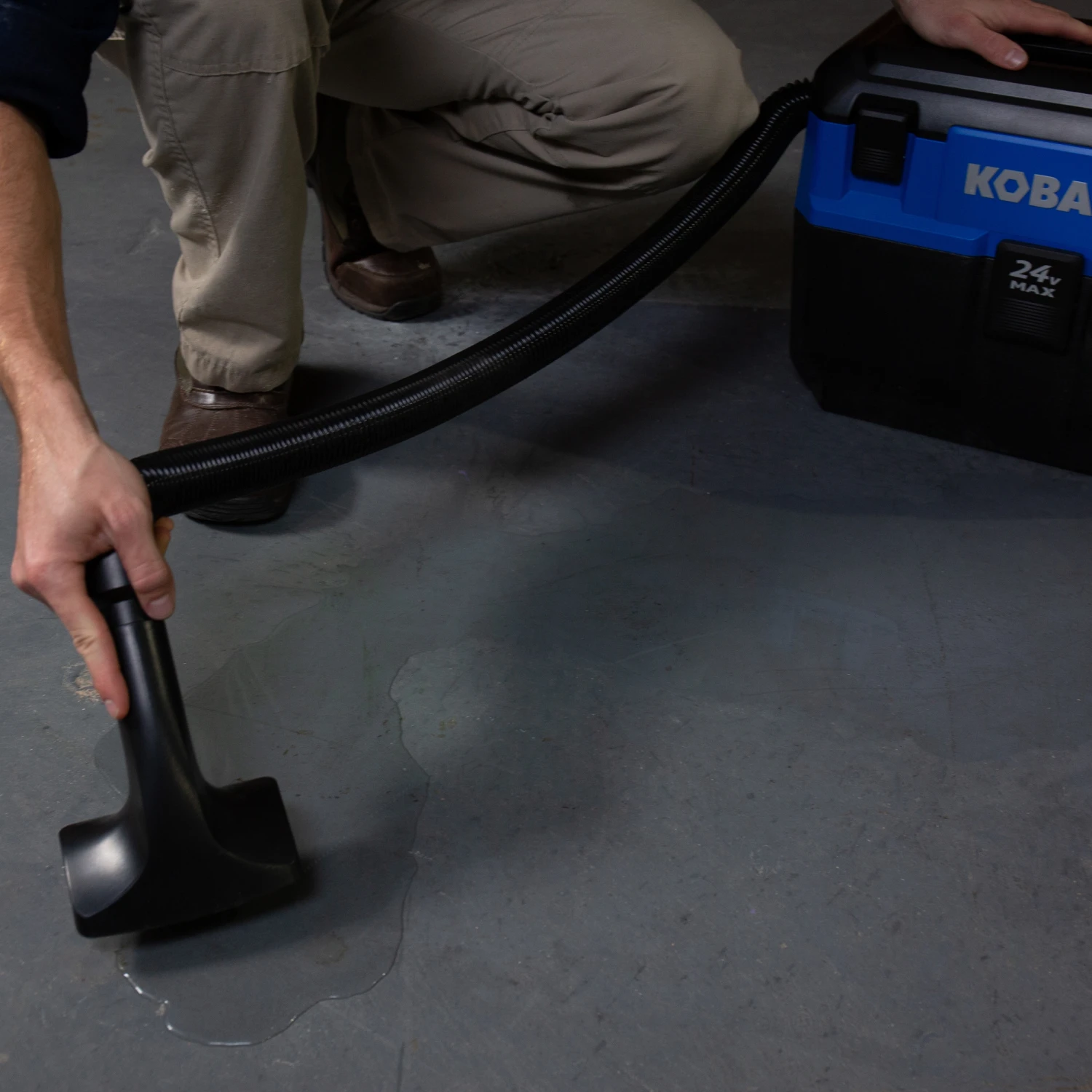 Kobalt Shop Vacuums 24-Volt Max 3-Gallon Cordless Handheld Wet/Dry Shop Vacuum (Battery Not Included) 13 Kobalt Shop Vacuums 24-Volt Max 3-Gallon Cordless Handheld Wet/Dry Shop Vacuum (Battery Not Included) - Image 12