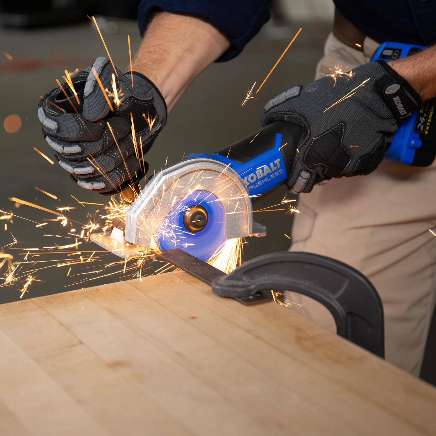 Kobalt Circular Saws 24-Volt Max 4-in Brushless Cordless Circular Saw 12 Kobalt Circular Saws 24-Volt Max 4-in Brushless Cordless Circular Saw - Image 10