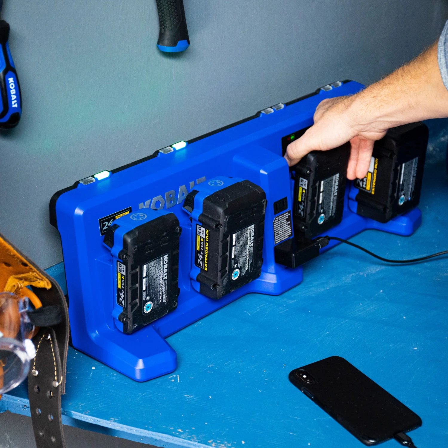 Kobalt Power Tool Batteries & Chargers 24-Volt Max Power Tool Battery Charger 8 Kobalt Power Tool Batteries & Chargers 24-Volt Max Power Tool Battery Charger - Image 6