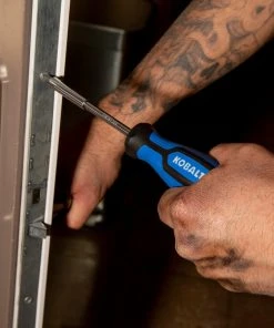 Kobalt Mechanics Tool Sets 154-Piece Standard (SAE) and Metric Combination Polished Chrome Mechanics Tool Set (1/4-in; 3/8-in) -Kobalt Outlet Store 42394150 scaled