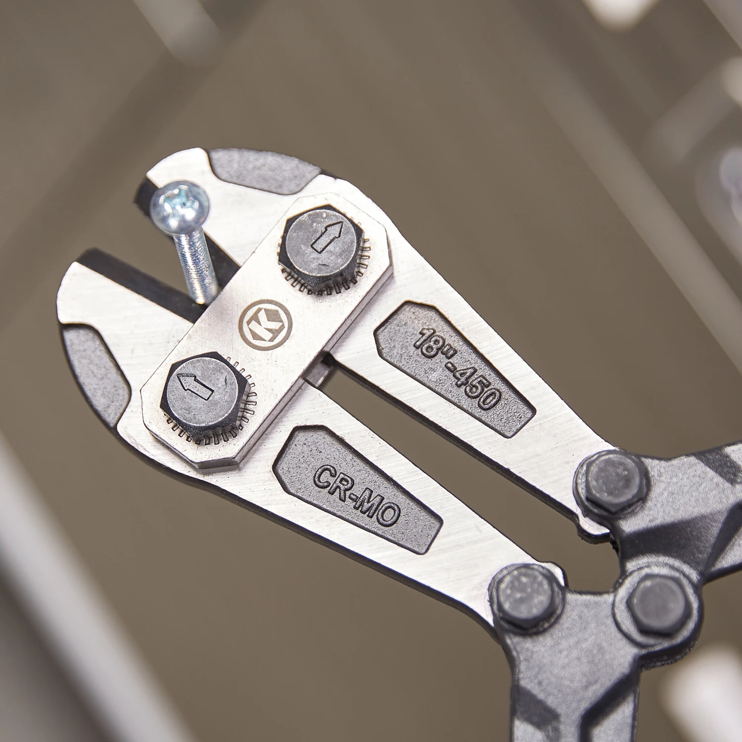 Kobalt 18-in Bolt Cutters 6 Kobalt 18-in Bolt Cutters - Image 4