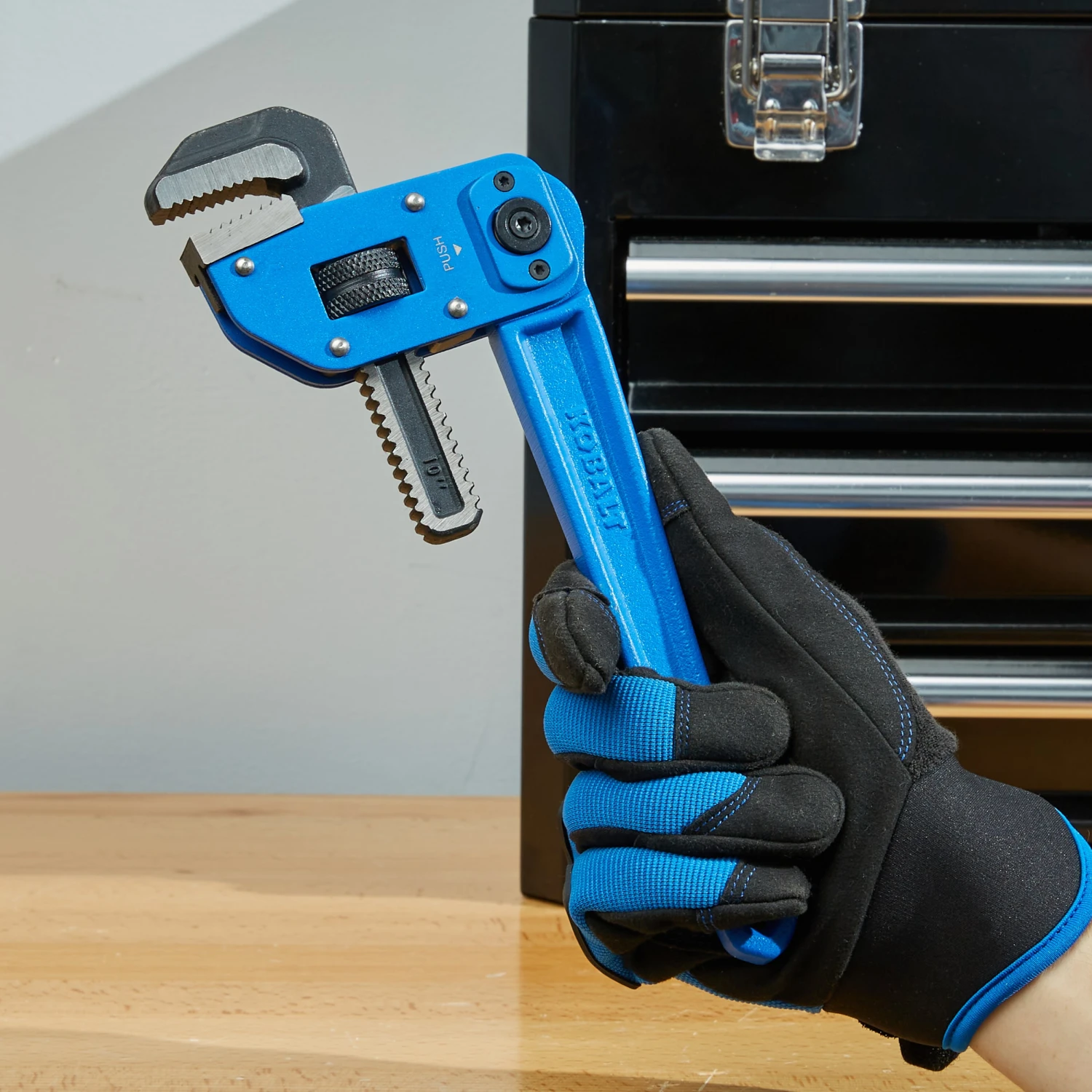 Kobalt Plumbing Wrenches & Specialty Tools 10-in Multi-angle Pipe Wrench 4 Kobalt Plumbing Wrenches & Specialty Tools 10-in Multi-angle Pipe Wrench - Image 2