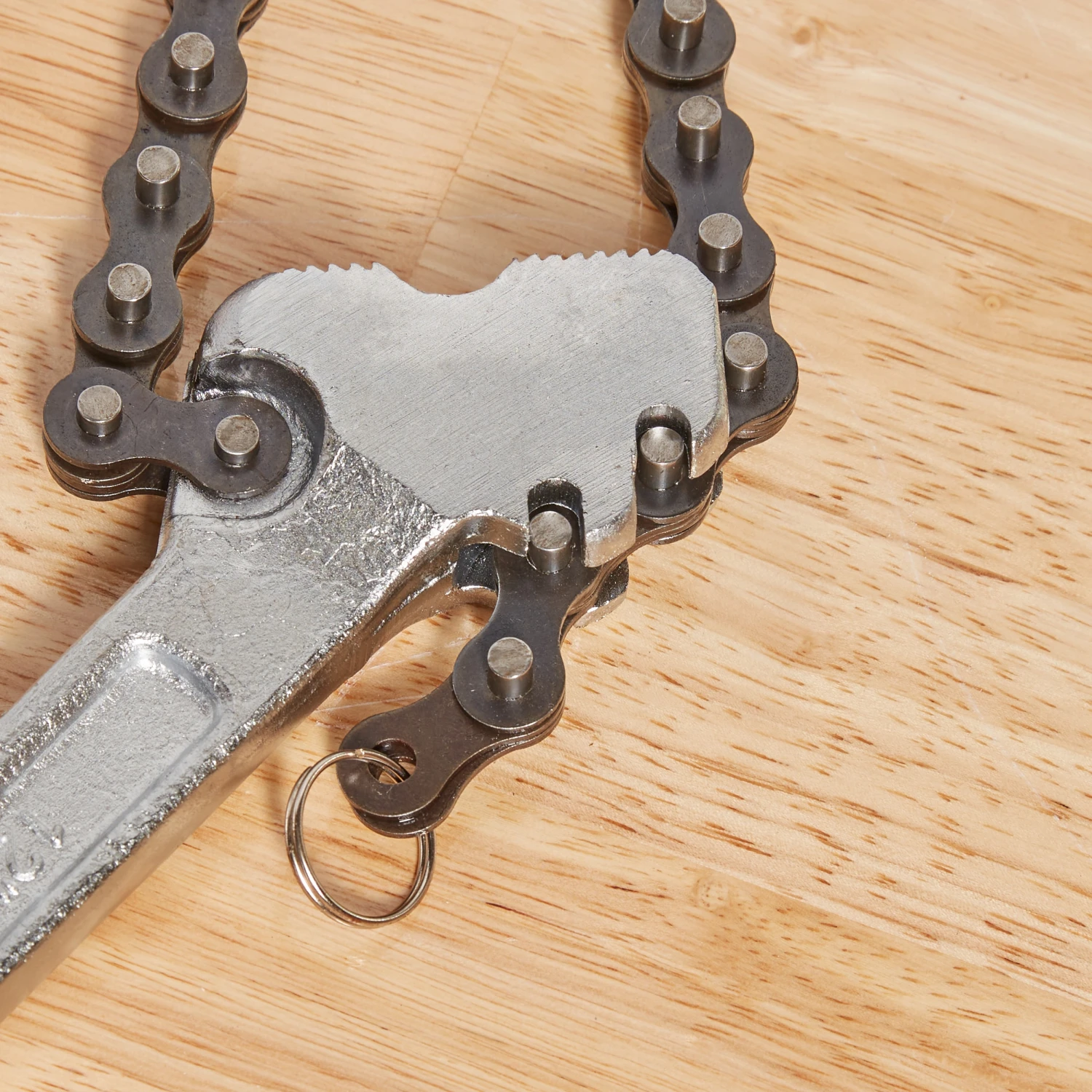 Kobalt Plumbing Wrenches & Specialty Tools 2-in Chain Wrench 5 Kobalt Plumbing Wrenches & Specialty Tools 2-in Chain Wrench - Image 3