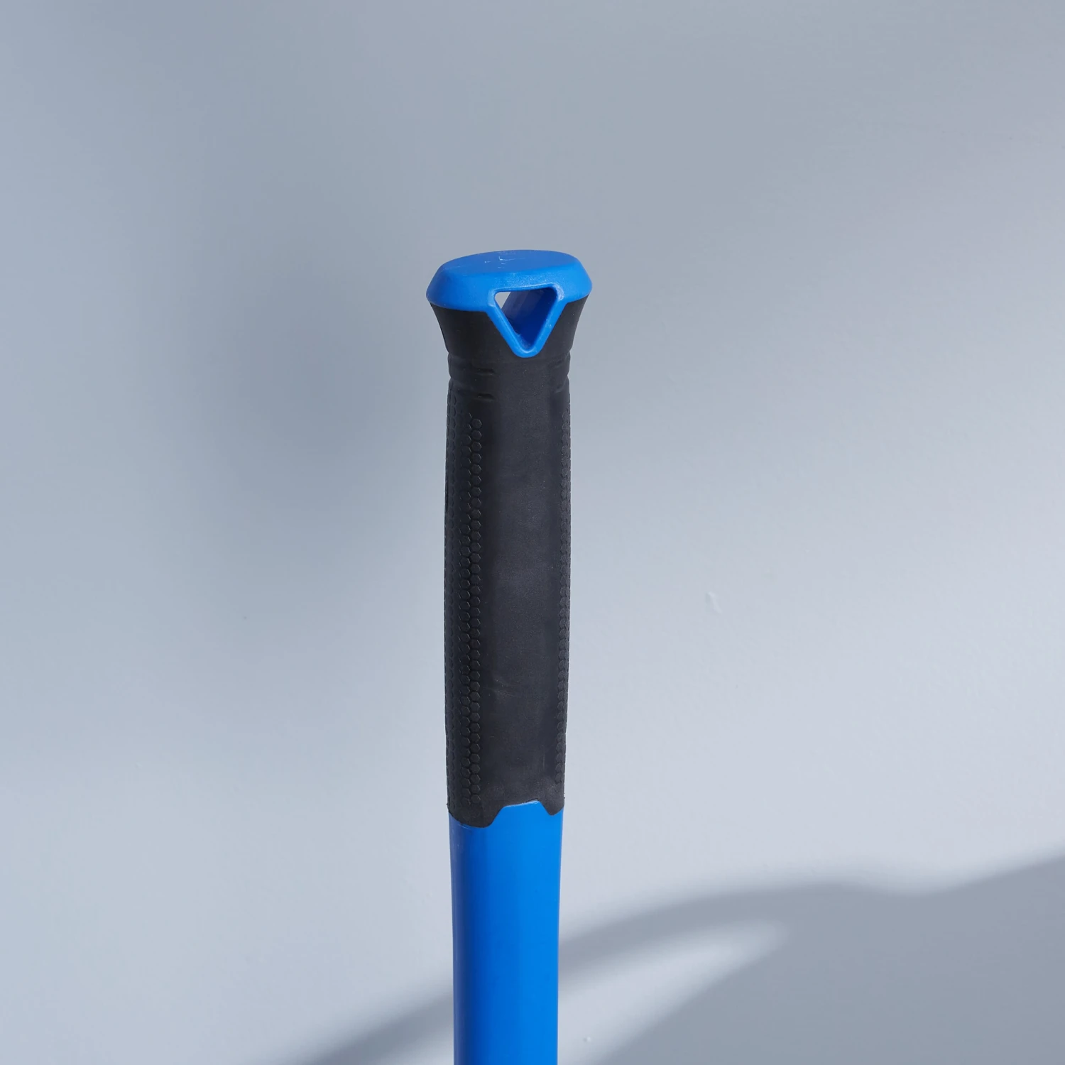 Kobalt Hammers 10-lb Polished Face Steel Head Fiberglass Sledge Hammer 6 Kobalt Hammers 10-lb Polished Face Steel Head Fiberglass Sledge Hammer - Image 4