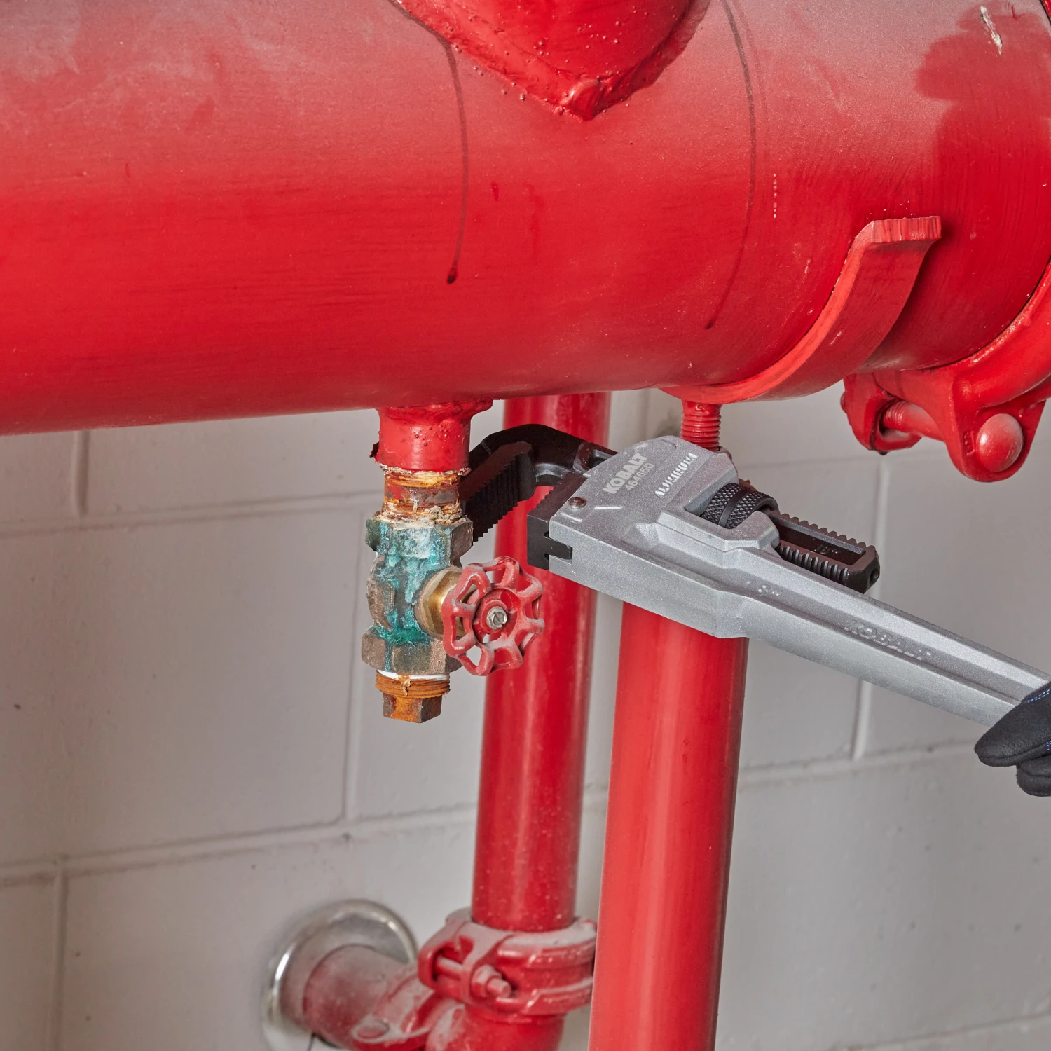 Kobalt Pipe Wrenches 18-in Aluminum Pipe Wrench 7 Kobalt Pipe Wrenches 18-in Aluminum Pipe Wrench - Image 5