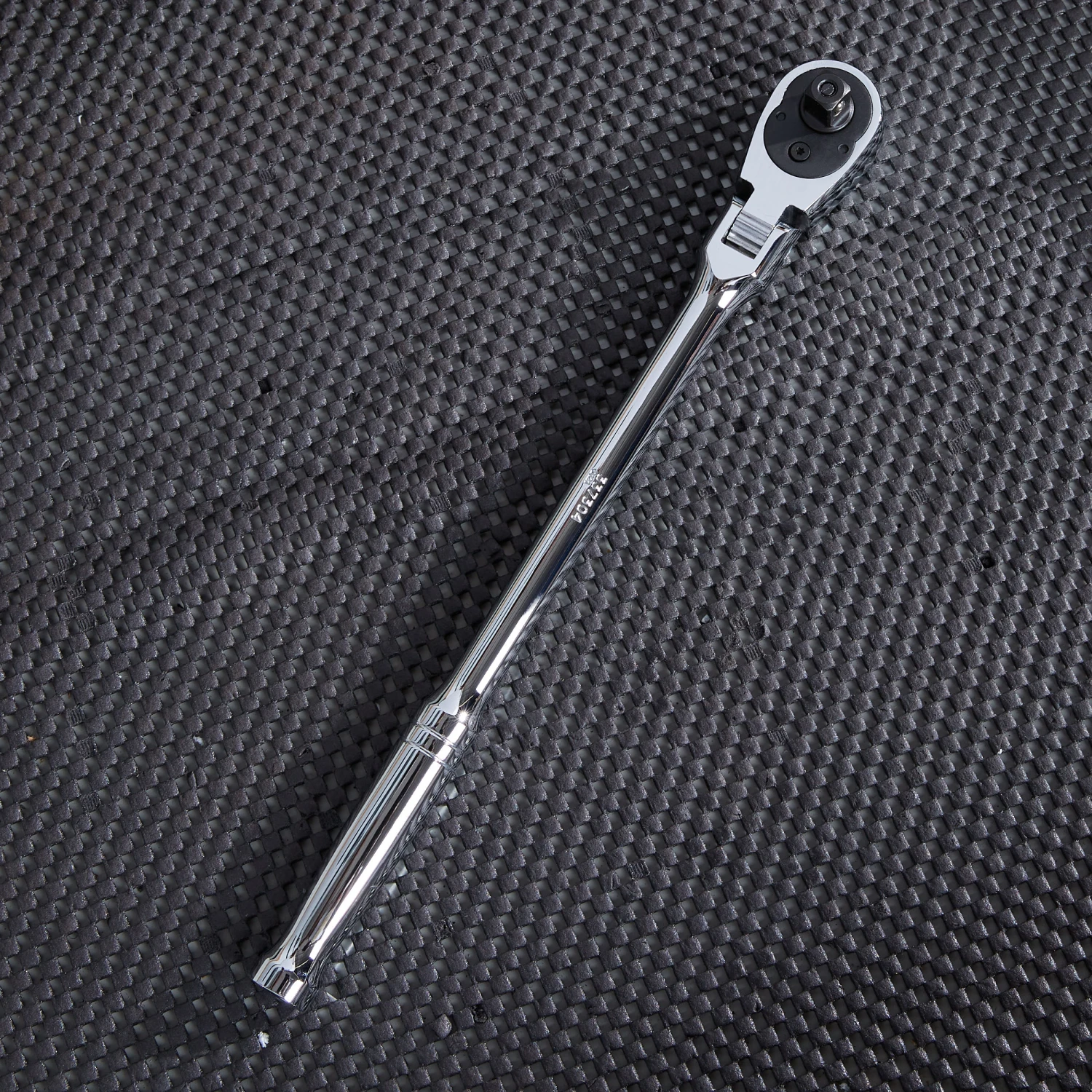 Kobalt Ratchets & Ratchet Sets 90-Tooth 3/8-in Drive Quick-release Flexible Head Standard Ratchet 11 Kobalt Ratchets & Ratchet Sets 90-Tooth 3/8-in Drive Quick-release Flexible Head Standard Ratchet - Image 9