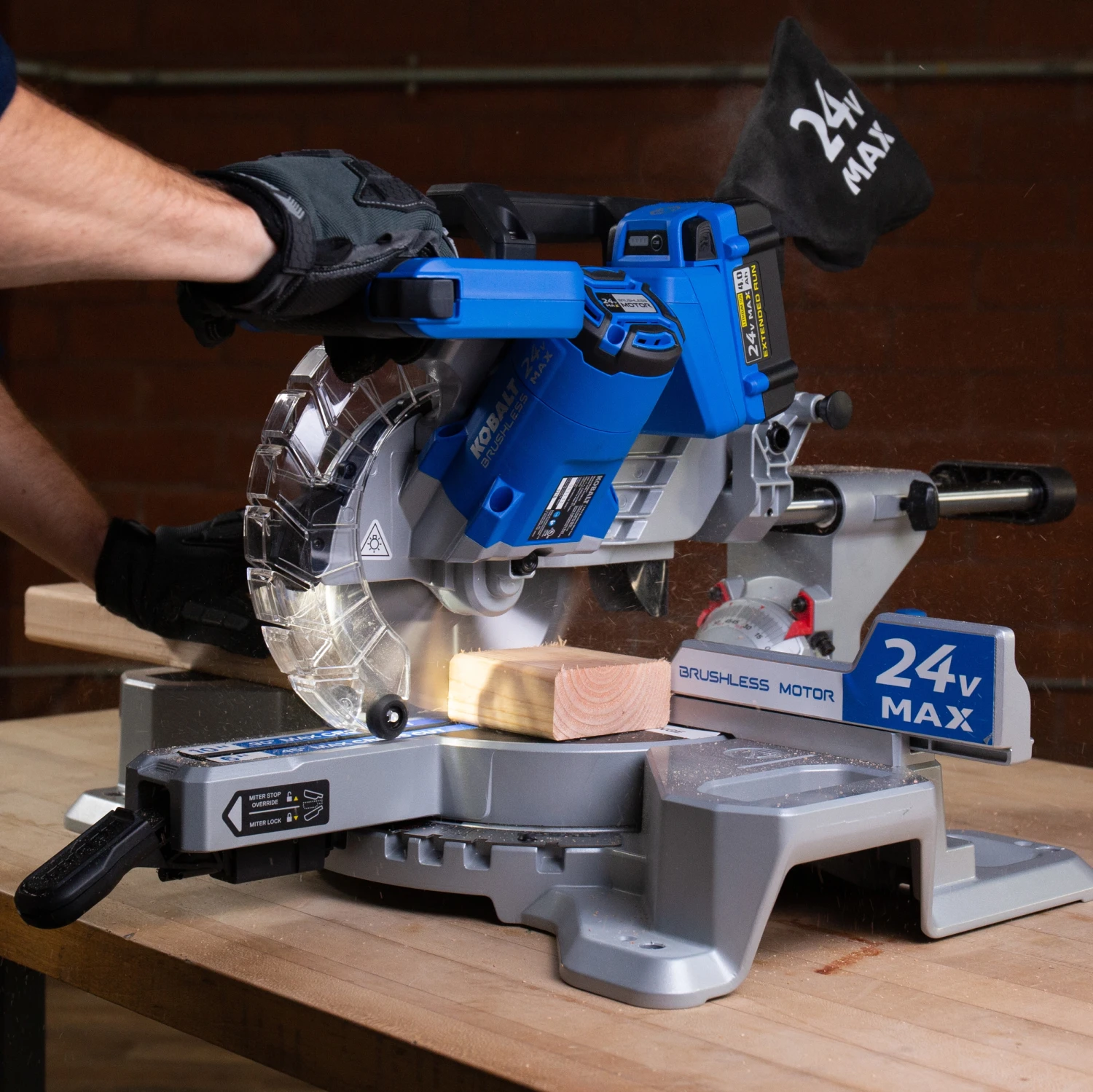 Kobalt Miter Saws 24-Volt 7-1/4-In Miter Saw - Bare Tool 12 Kobalt Miter Saws 24-Volt 7-1/4-In Miter Saw - Bare Tool - Image 10