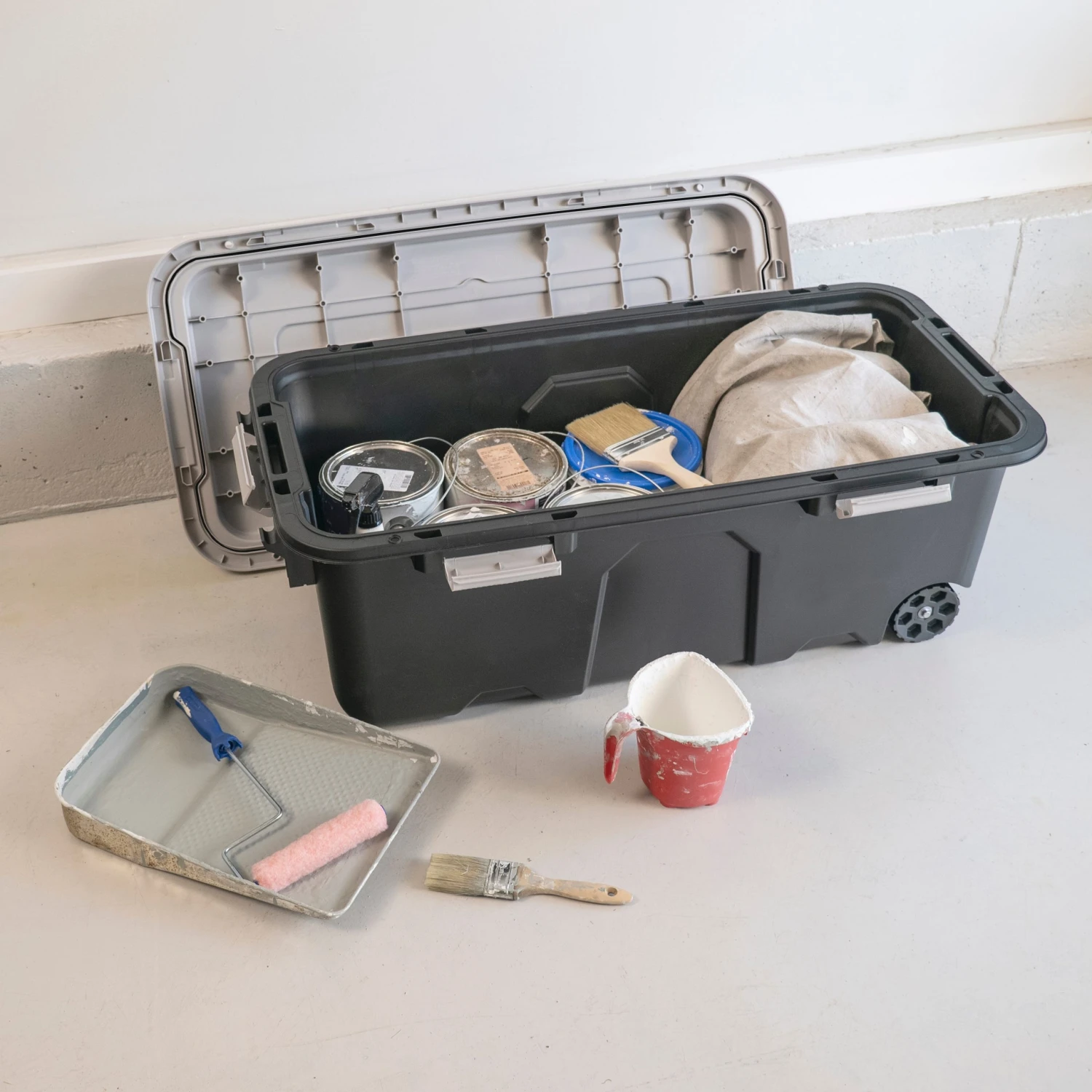 Kobalt Plastic Storage Totes Kobalt Weatherproof Sportsman Trunk 17 Kobalt Plastic Storage Totes Kobalt Weatherproof Sportsman Trunk - Image 15