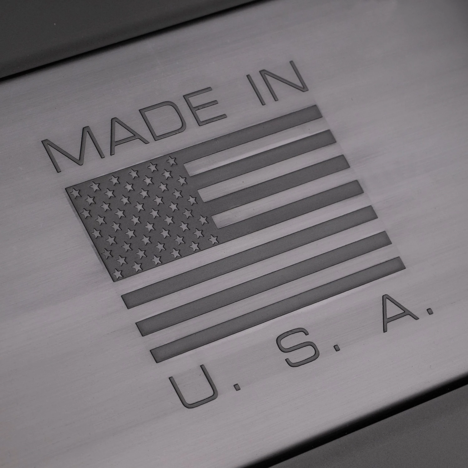 Kobalt Plastic Storage Totes Kobalt Weatherproof Sportsman Trunk 9 Kobalt Plastic Storage Totes Kobalt Weatherproof Sportsman Trunk - Image 7